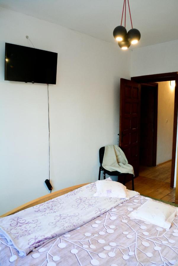 Grandpa'S Hidden Crib, 6 Bedroom, Pet Friendly Sinaia Exteriör bild