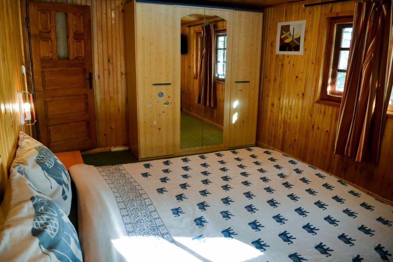 Grandpa'S Hidden Crib, 6 Bedroom, Pet Friendly Sinaia Exteriör bild